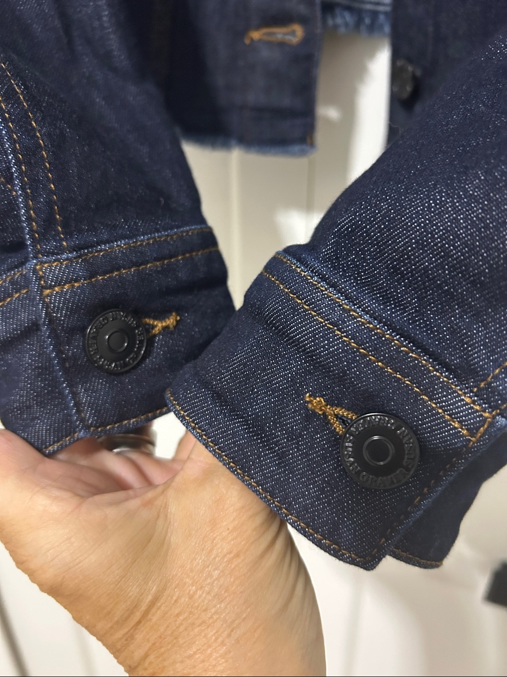 NWOT Susan Graver Stretch Denim Jacket with Unfinished Hem - Picture 5 of 11